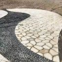 昭通 黄金麻冰裂缝室外铺装效果完美展示