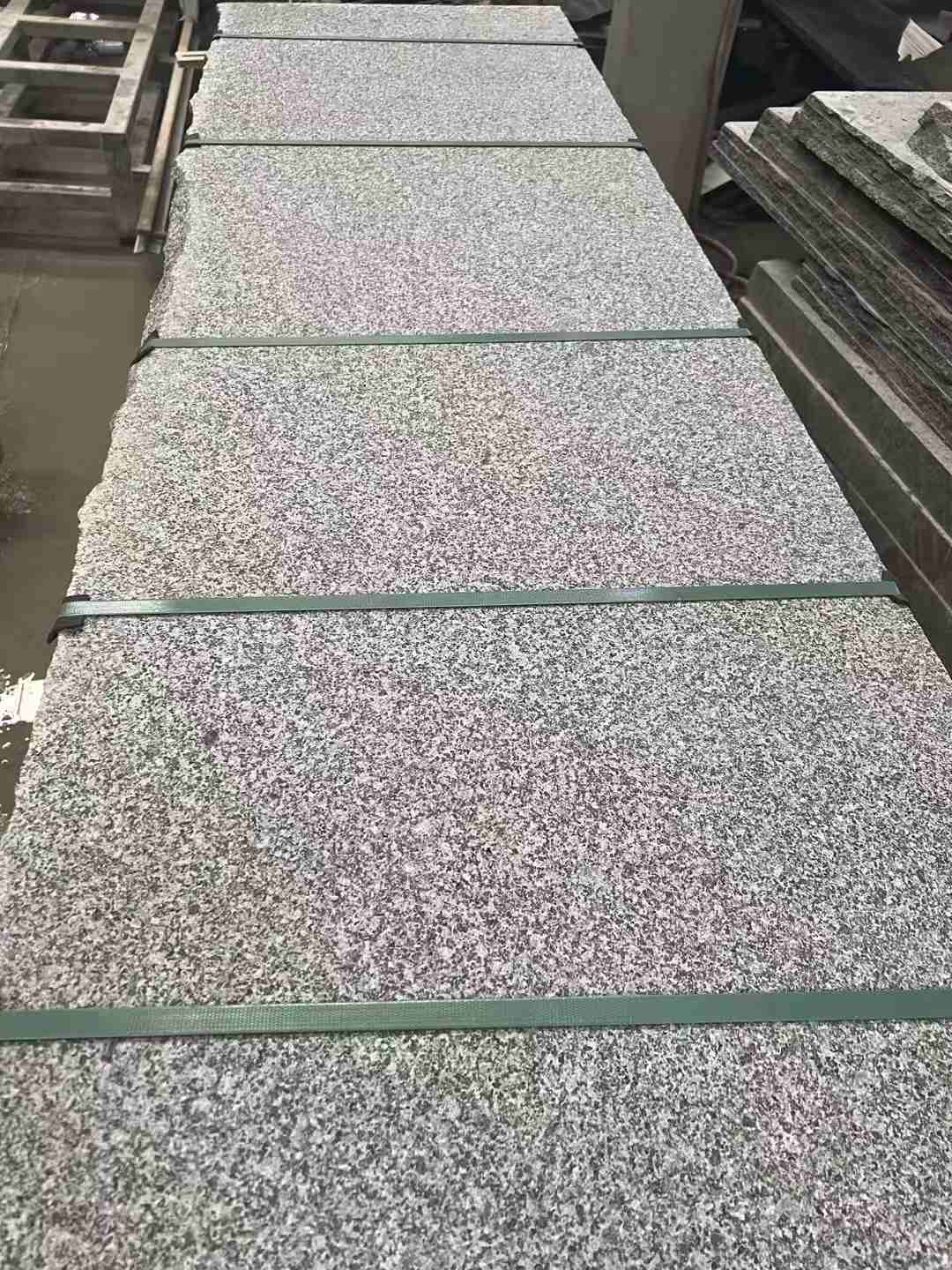 昭通 芝麻黑火烧面