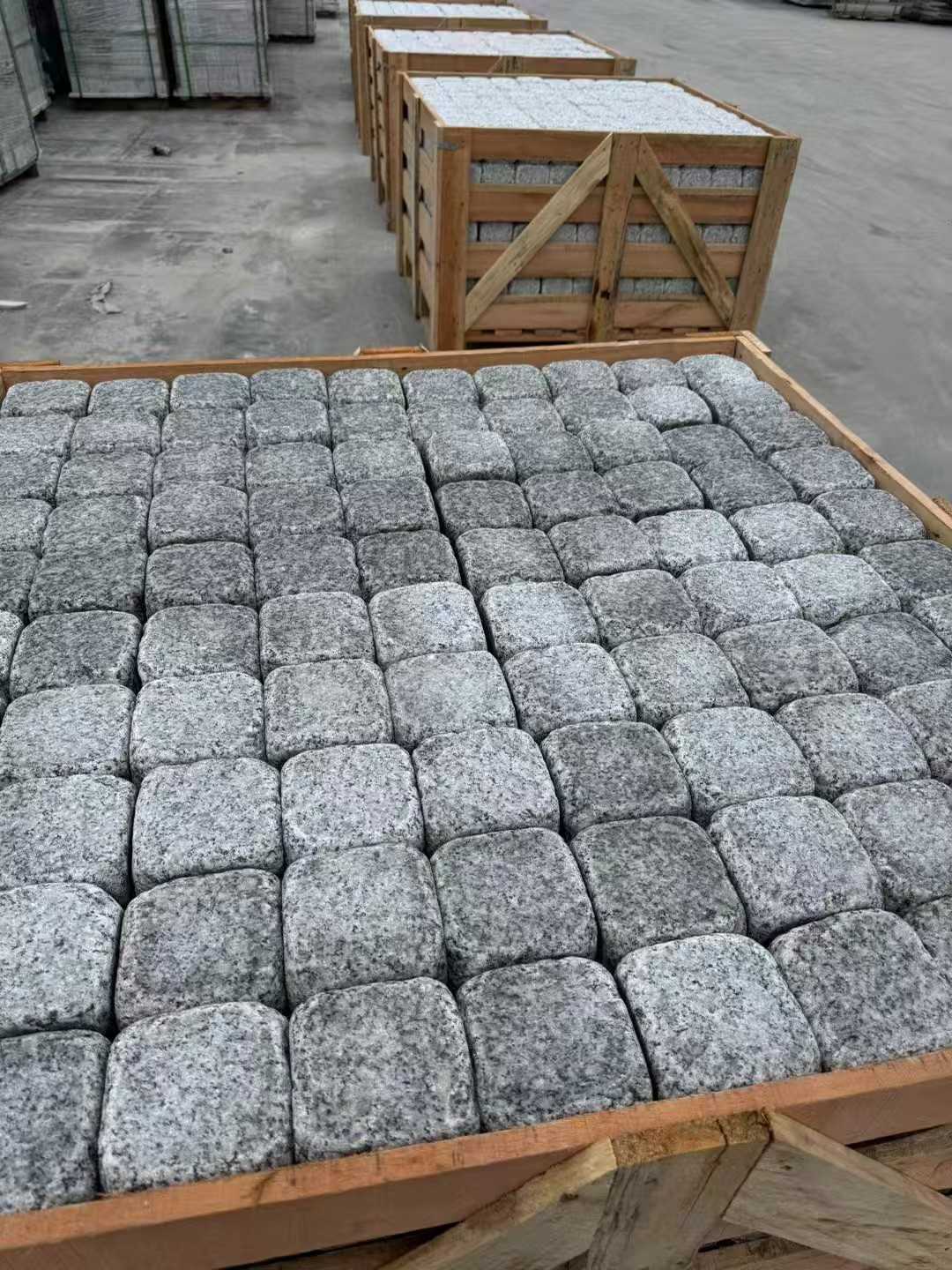 昭通 园林景观滚石