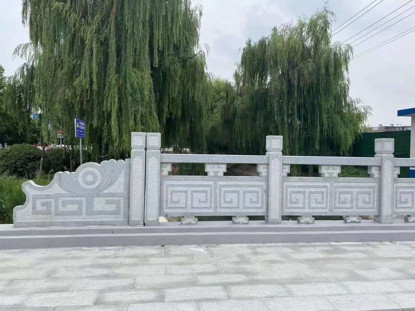 昭通 芝麻灰桥栏杆、河道栏杆安装效果