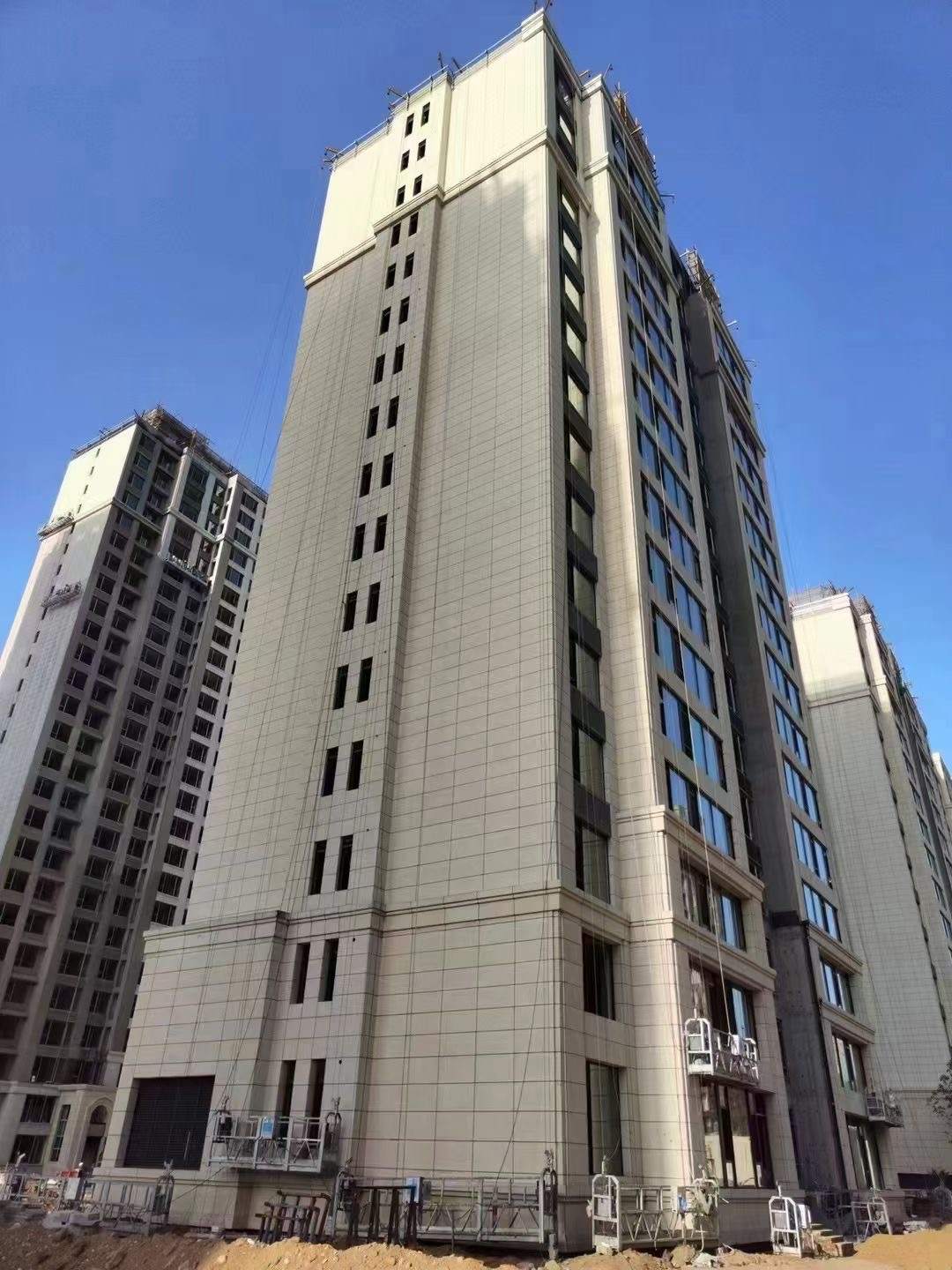 昭通黄金麻高端小区，外墙干挂